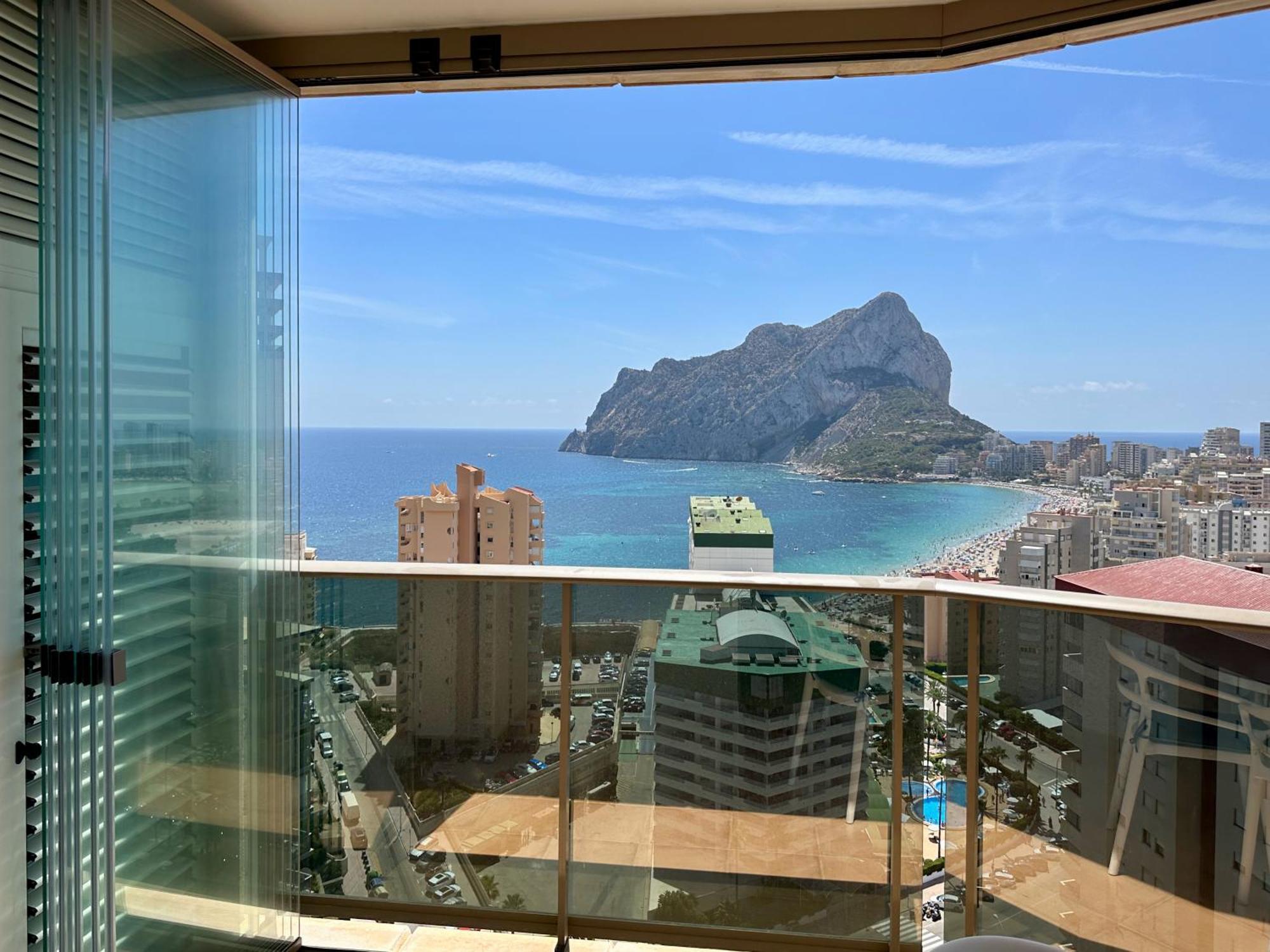 Clubrent - Esmeralda Suites 21º Piso Calp Exterior foto